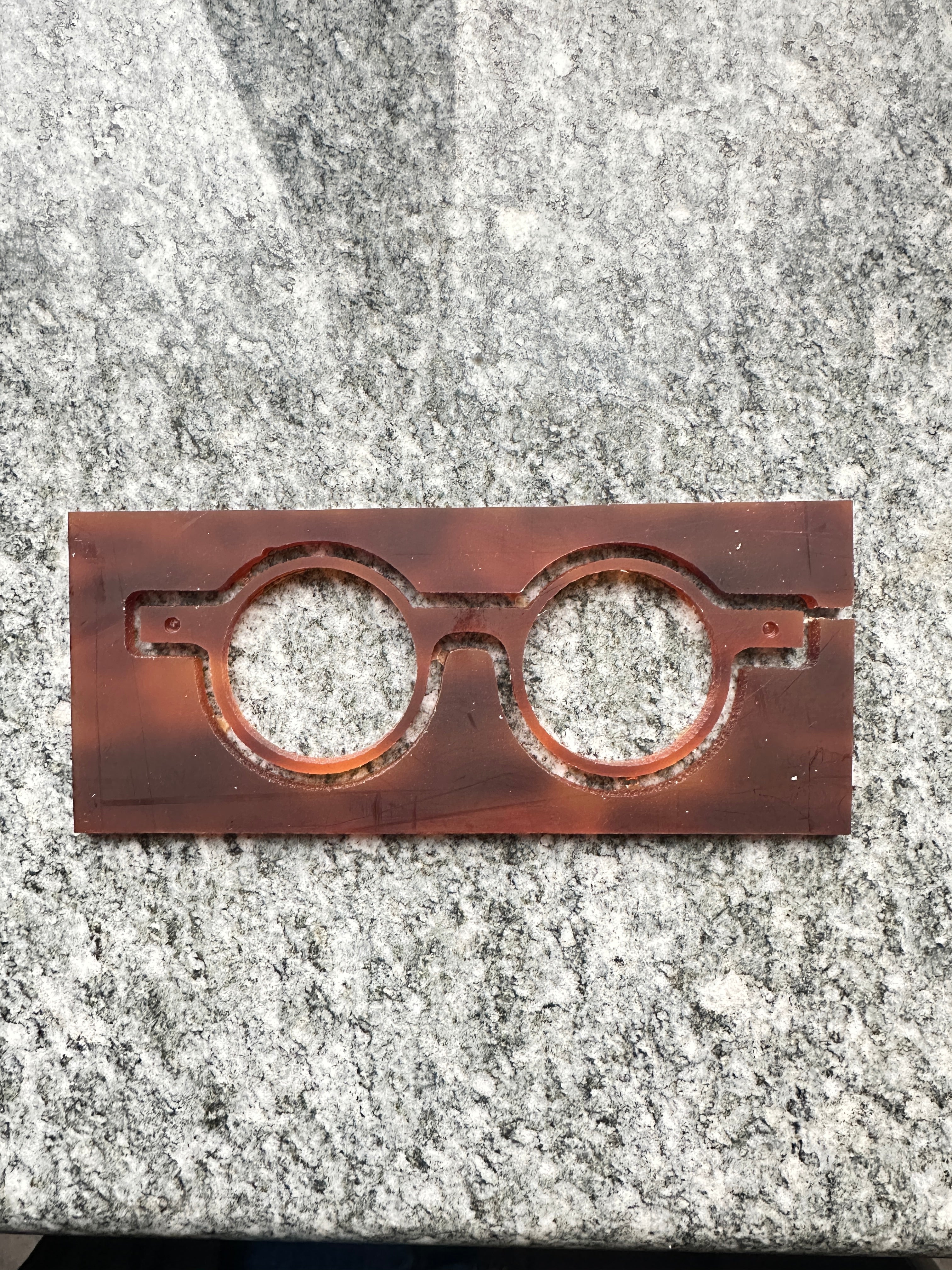 Why Handmade Sunglasses Cost More: The Value Behind Artisan Eyear